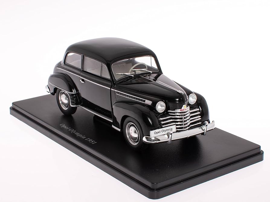 Collectible miniature car 1/24 compatible with Opel Olympia